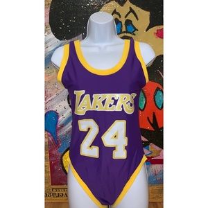 Kobe Bryant / Lakers One piece Size Large